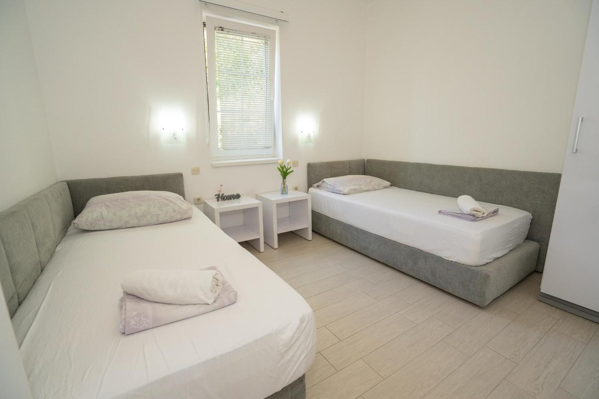 Garden Resort - Apartments Maslina Potocnica Eksteriør billede
